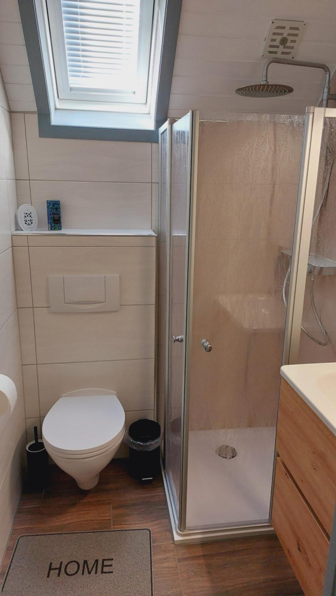 119 Holiday home *